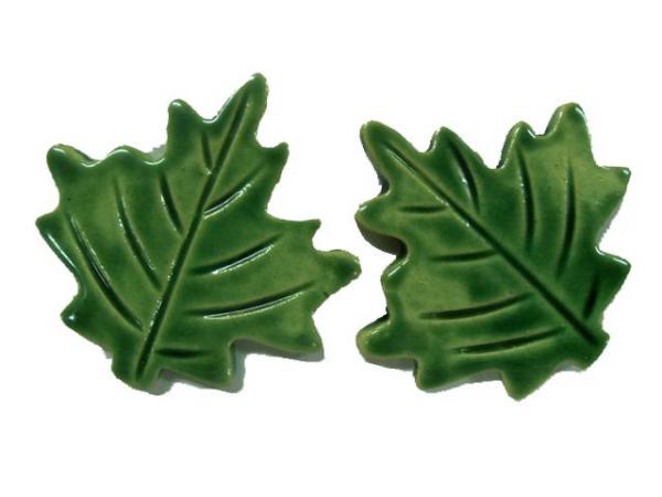 maple-leaves-x2-716p